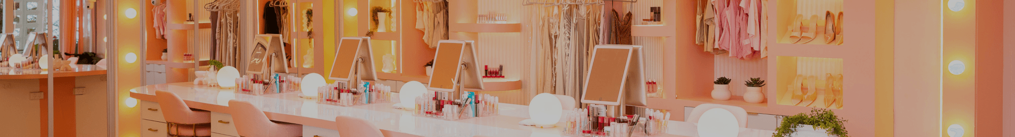 Desktop - GlamRoom.png