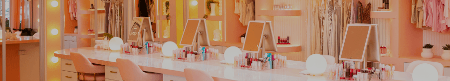 Mobile - Glam Room.png