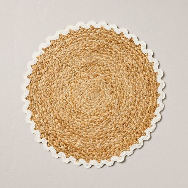 Round Woven Charger
