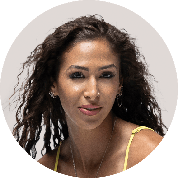 Islander Circle Tile Beatriz.png