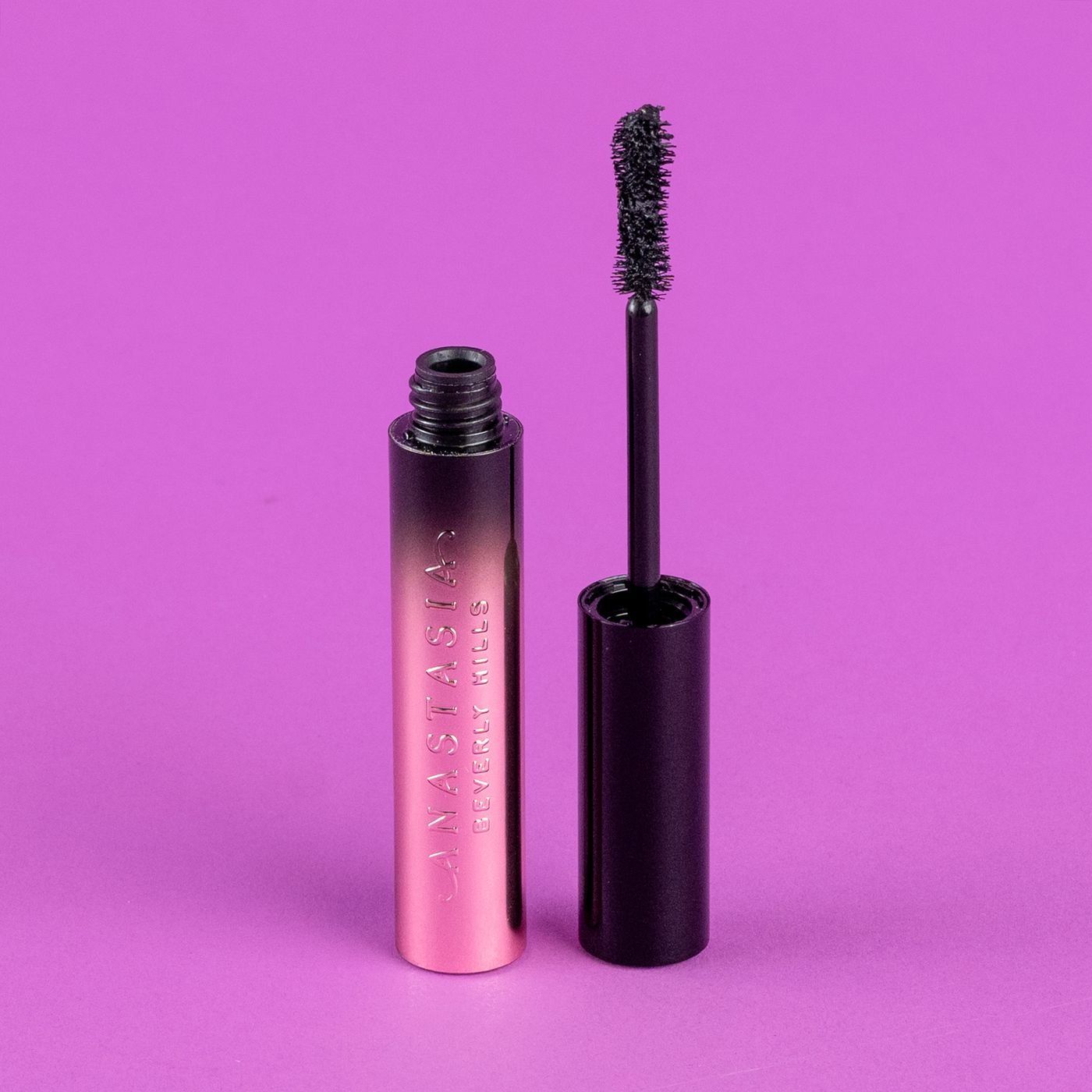 Lash Brag Volumizing Mascara